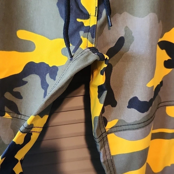 Rothco Unisex Camo Cargo Pants - Picture 4 of 10